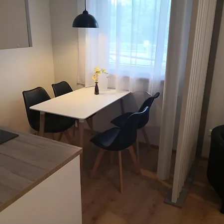 Eichbachgasse 38 アパート