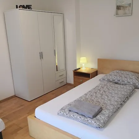Appartement Eichbachgasse 38 *