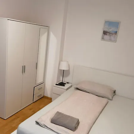 Eichbachgasse 38 アパート